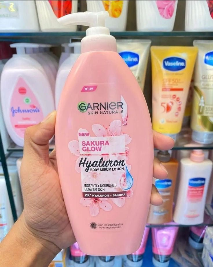 Garnier Sakura Glow Hyaluron Body Serum Lotion