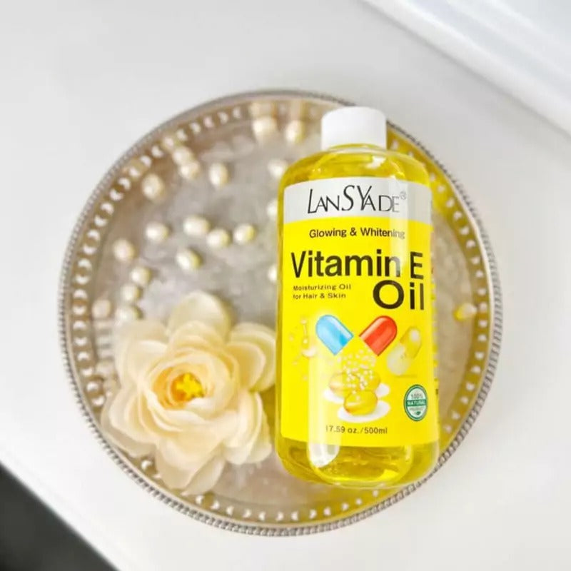 LansYade Glowing & Whitening Vitamin E Oil