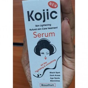 Kojic Acid Kojie Sans Whitening Serum With Vitamin C -For Spots & Scars