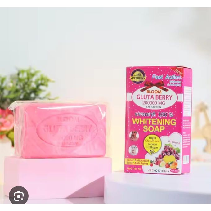 Bloom Gluta Berry Whitening Soap