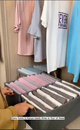 Foldable Clothes Storage Bag / Laundry Bin (47x29x20cm)