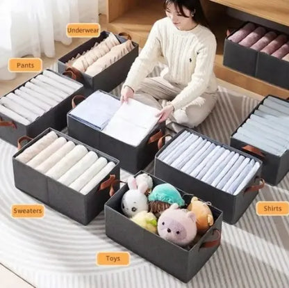 Foldable Clothes Storage Bag / Laundry Bin (47x29x20cm)