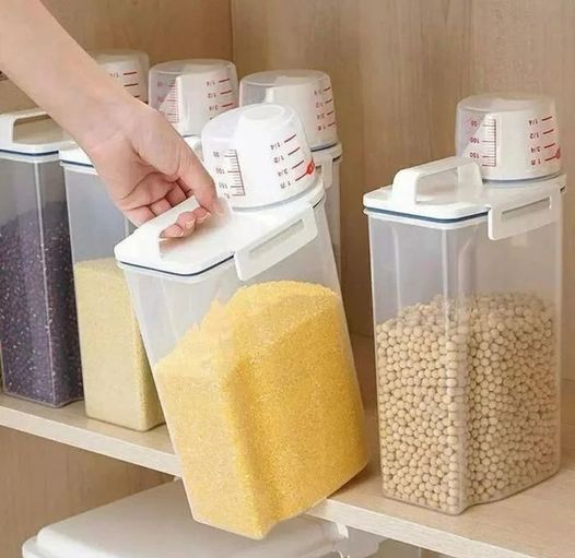 Cereal container