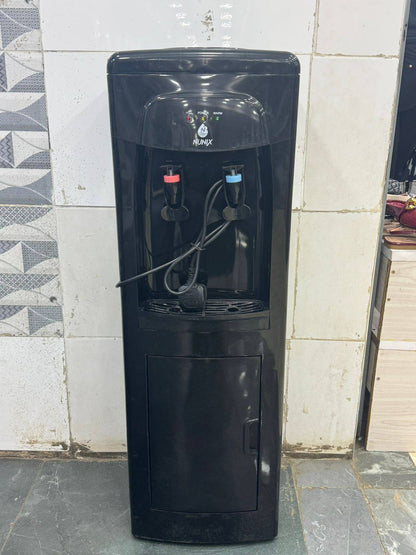 Nunix Hot Water Dispenser – Classy Design