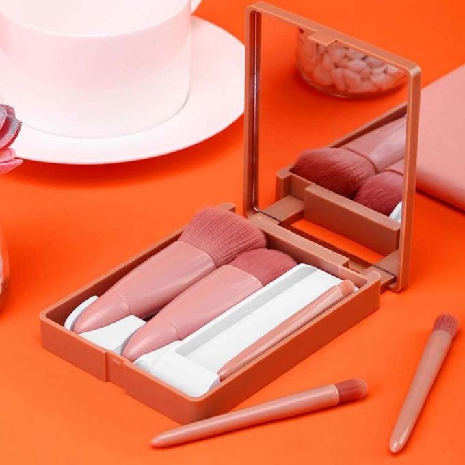 5-in-1 Makeup Brush Set with Mirror – Portable Mini Beauty Tool