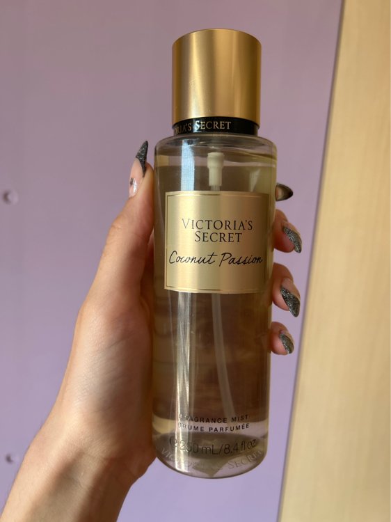 Victoria’s Secret Coconut Passion Fragrance Mist – 250ml