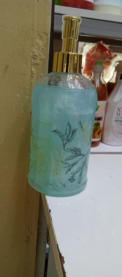 Dr. Zahra Moisturizing Scrub Body Wash