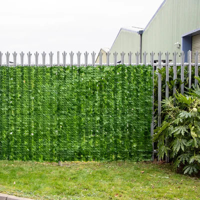 Realistic Artificial Leaf Privacy Fence