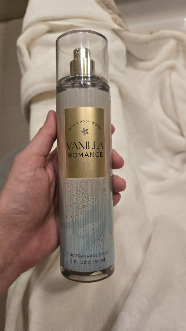 Bath & Body Works Vanilla Romance Fragrance Body Mist