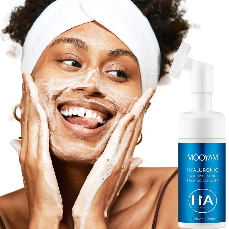 Mooyam Hyaluronic Acid Hydrating Foaming Bubble Brush Cleanser