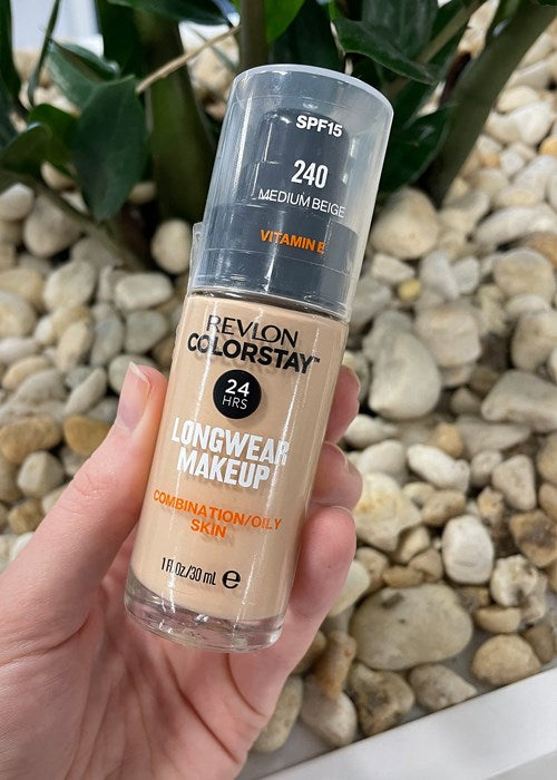 Revlon ColorStay™ Longwear Makeup for Combination/Oily Skin, SPF 15